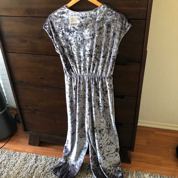 NWT! Urban Outfitters Velvet Jumpsuit! - Picture 6 of 6